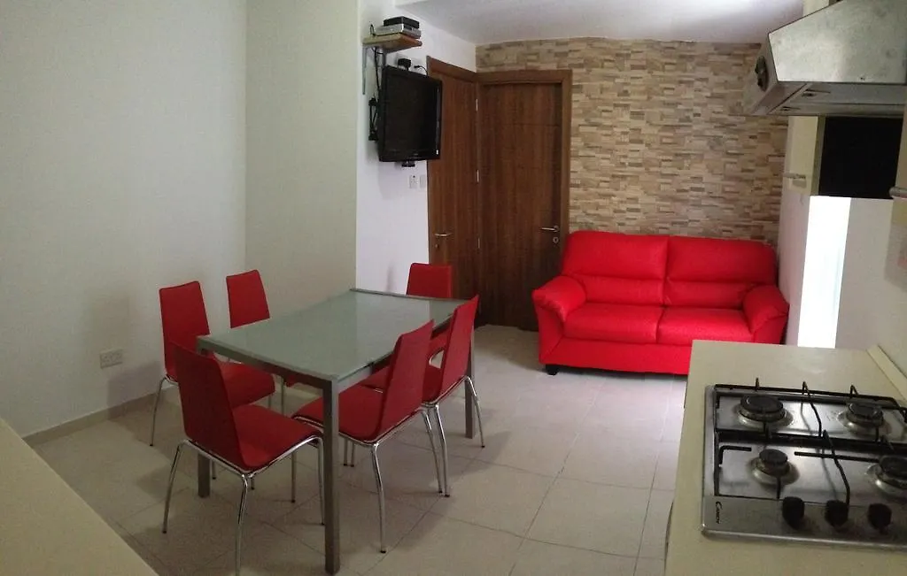 Joe Ann Apartments San Ġiljan